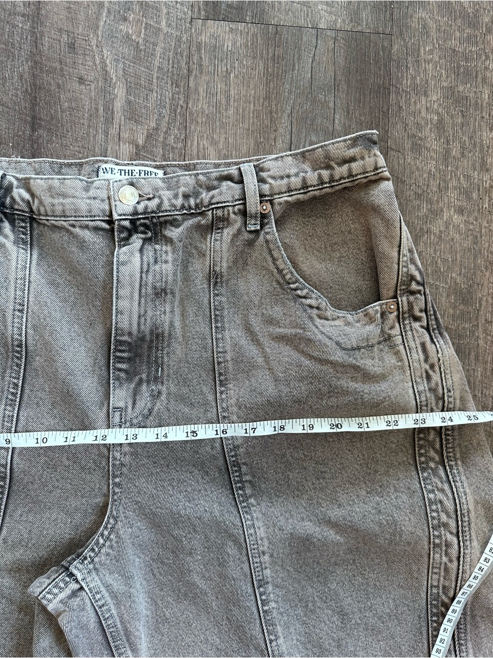 Free People Olsen Cuffed Barrel Size 33 NWT - Picture 9 of 13
